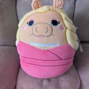 The Muppets Squishmallow Officially LIcensed Miss Piggy 8" Plush Toy NWT